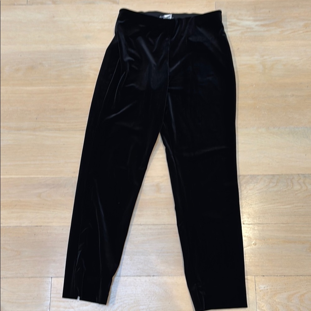 Equestrian Brand Elegant Black Velvet Pants Elastic Waist
